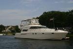 Luxury Charter Power Mono Yacht Gimme-a-break 