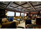 Luxury Charter Power Mono Yacht Aspen Alternative 