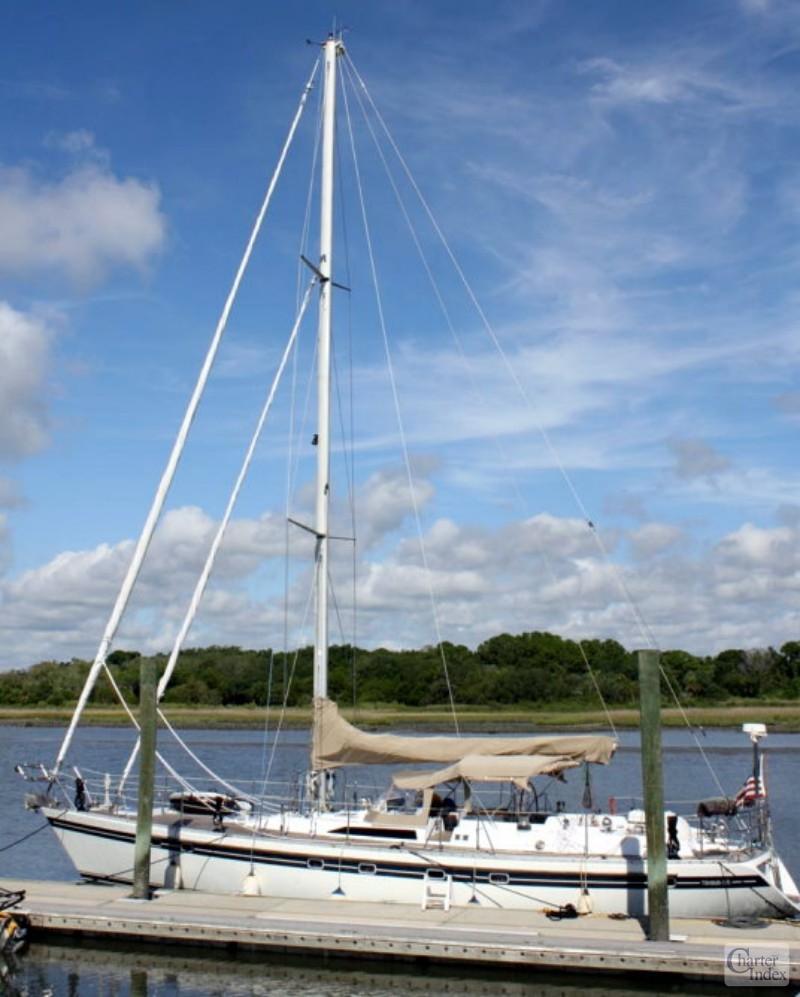  Luxury Charter Yacht