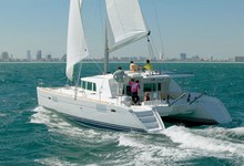 Luxury Charter Catamaran Yacht Claire 