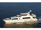 Luxury Charter Power Mono Yacht Gigi 