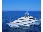 Luxury Charter Motor Yacht Insignia 