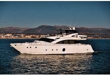  Luxury Charter Yacht