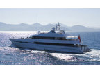 Luxury Charter Motor Yacht La Naturalle Dee 