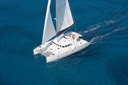 Luxury Charter Catamaran Yacht Lagoon 500 