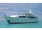 Luxury Charter Power Mono Yacht Muchos Mas 