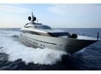 Luxury Charter Motor Yacht Onyx 
