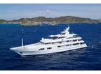 Luxury Charter Power Mono Yacht Paraffin 