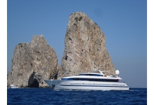 Luxury Charter Yacht