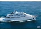 Luxury Charter Power Mono Yacht Proton 