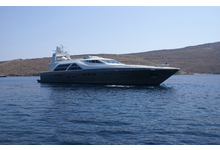  Luxury Charter Yacht