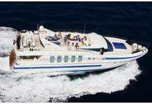  Luxury Charter Yacht