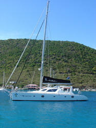 Luxury Charter Catamaran Yacht Toucan Play 